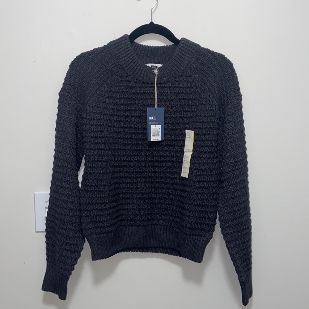 New Universal Thread Sweater